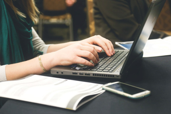 Kenalan dengan SahabatArtikel, Rekomendasi Jasa Penulis Artikel